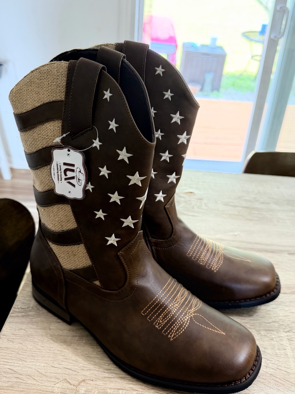 Brown Western Star Embroidered Boots